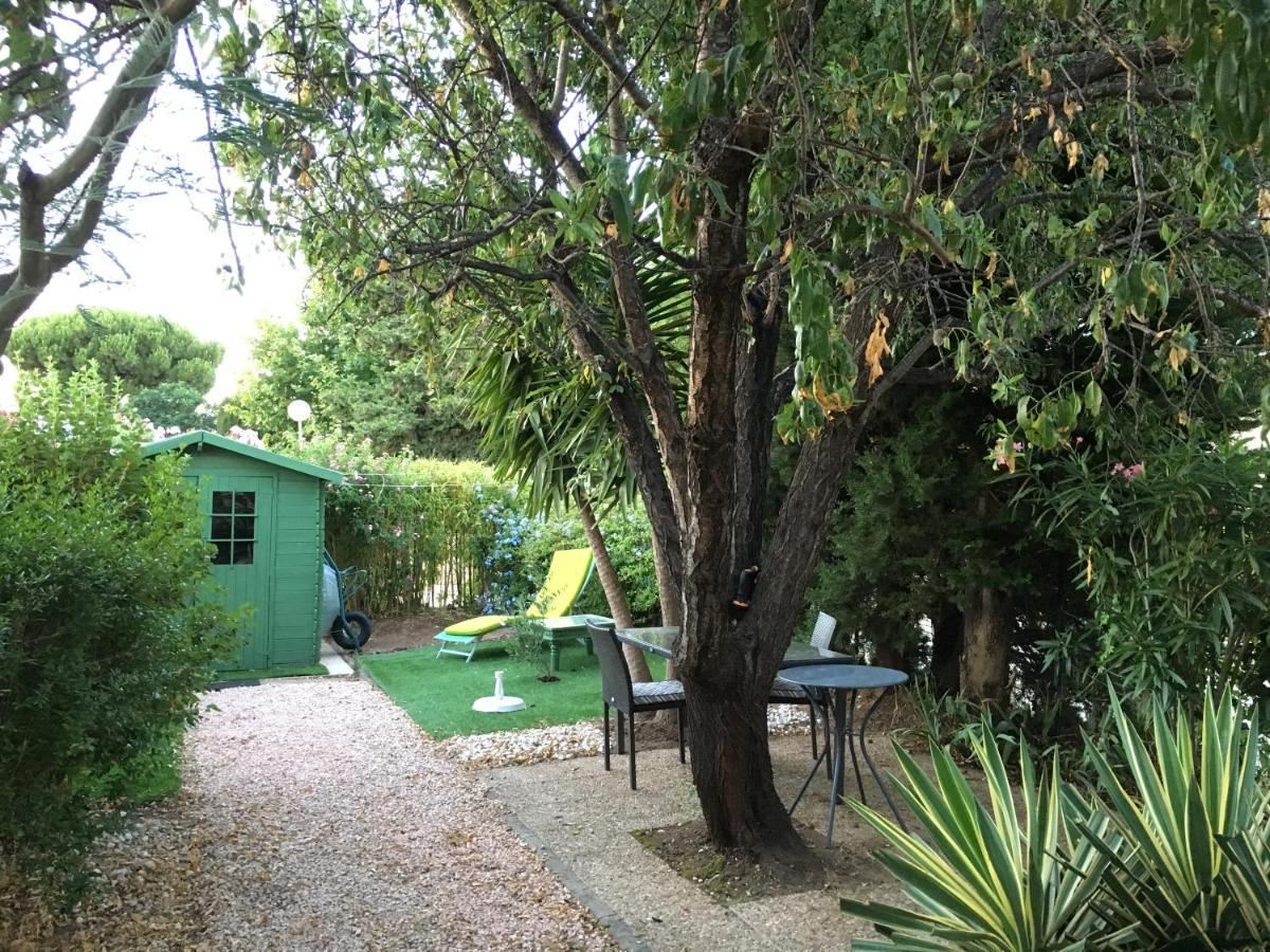 Villa de vacances au calme proche de la mer La Londe-les-Maures Exterior foto