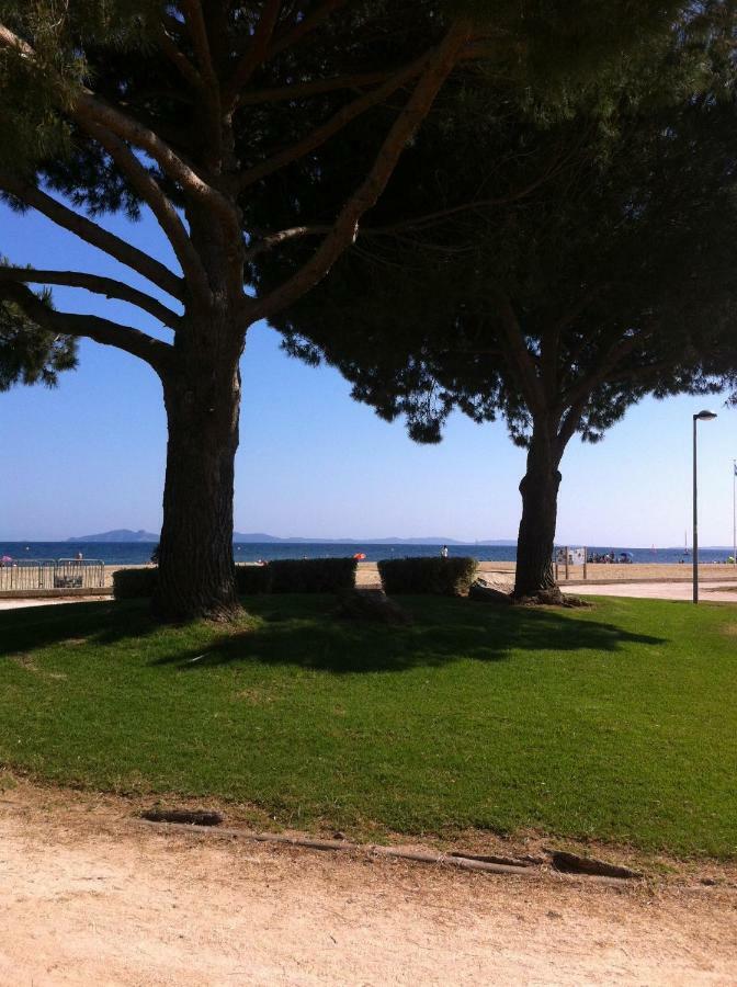 Villa de vacances au calme proche de la mer La Londe-les-Maures Exterior foto
